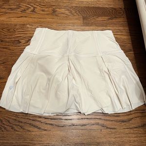 Lululemon White Tennis Skirt Size 4Regular